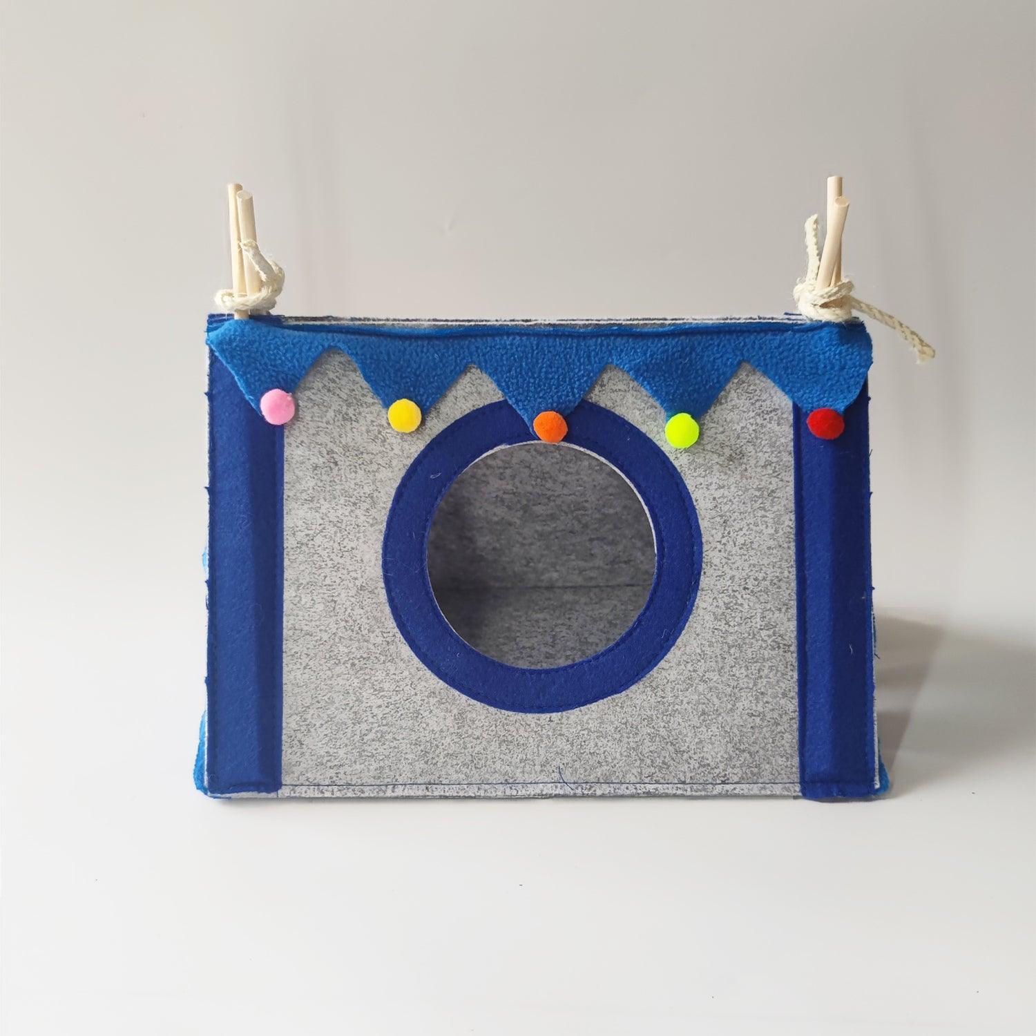 Cozy Pet Retreat: Felt Cloth Rabbit Nest & Hamster Corner House Tent