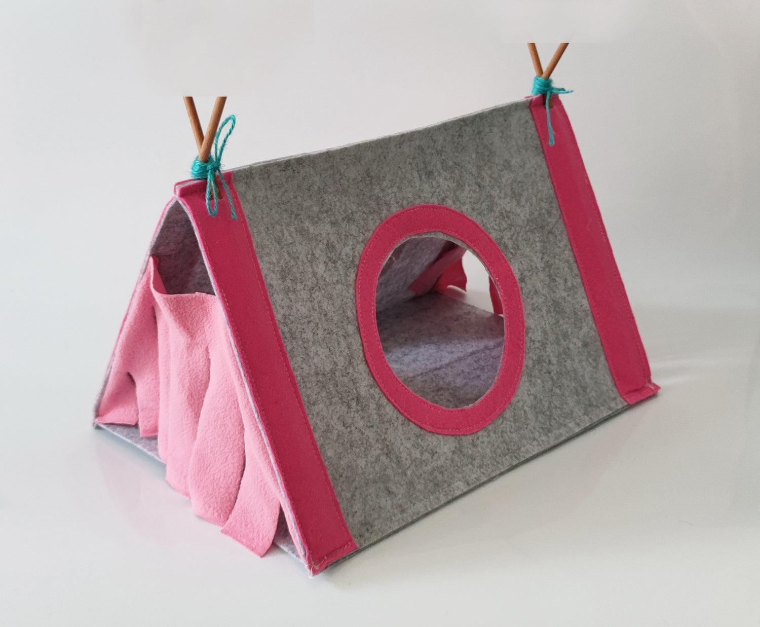 Cozy Pet Retreat: Felt Cloth Rabbit Nest & Hamster Corner House Tent