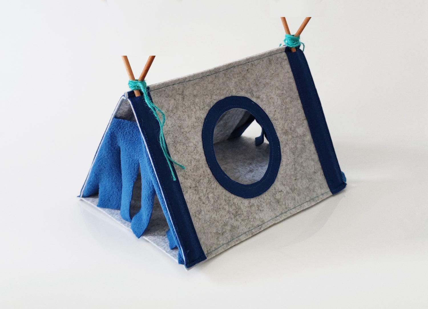 Cozy Pet Retreat: Felt Cloth Rabbit Nest & Hamster Corner House Tent